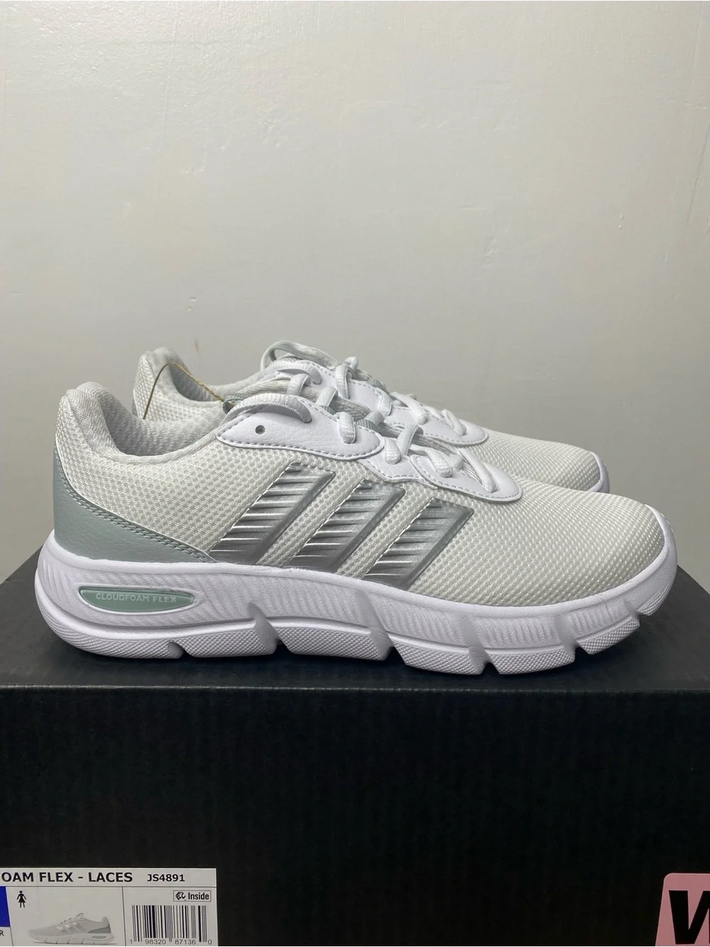 Adidas Cloudfoam Flex Laces Women US Size 7